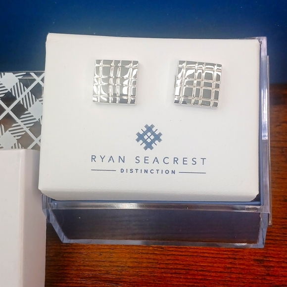 Ryan Seacrest Distinction Silver Geometric Cuff Links - Picture 1 of 6